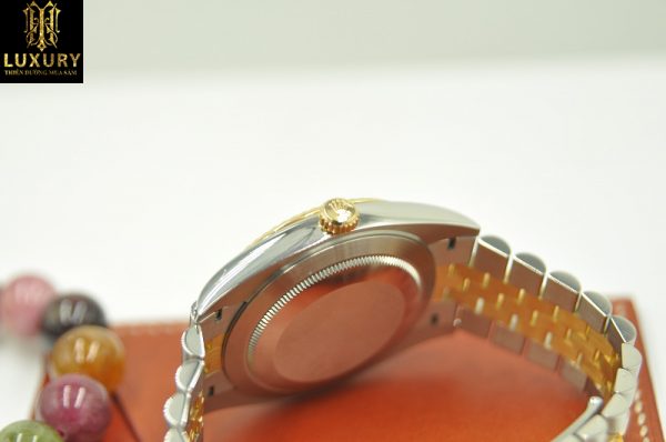 Đồng hồ Rolex 126333 Datejust II mặt vàng đính kim cương - HT Luxury