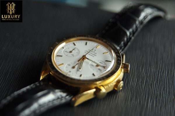 Đồng hồ Omega Speedmaster vàng 18k mặt cỡ size 39mm