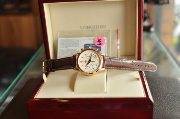 Đồng hồ Longines Heritage Automatic Chronograph L2.750.8.76.2 chính hãng Thụy Sĩ