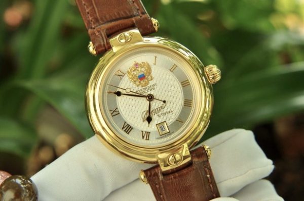Đồng hồ tổng thống Nga chữ ký Putin dáng chuông mặt phên