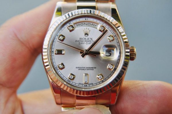 Đồng hồ Rolex 118235 Day Date President vàng hồng cọc số kim cương