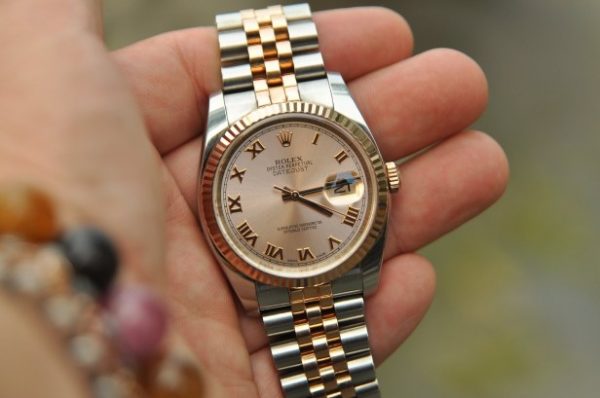 Đồng hồ Rolex Datejust 116231 demi mặt tia cọc số la mã