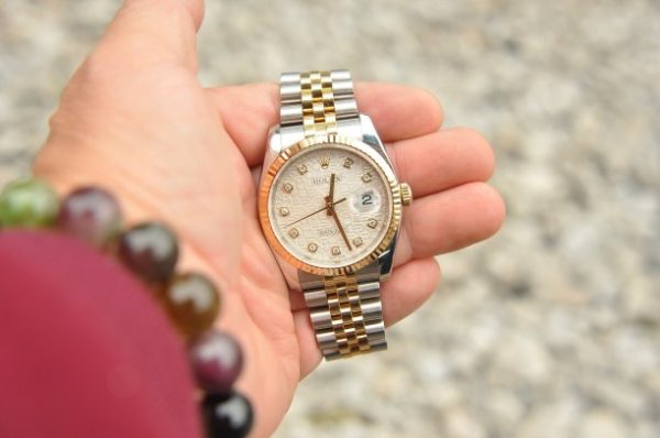 Đồng hồ Rolex Datejust 116233 demi mặt vi tính cọc kim cương